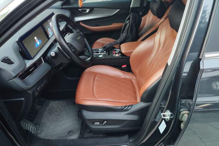 Used Chery Tiggo 8 PLUS 2022 Kunpeng Edition 390TGDI DCT Luxury Version