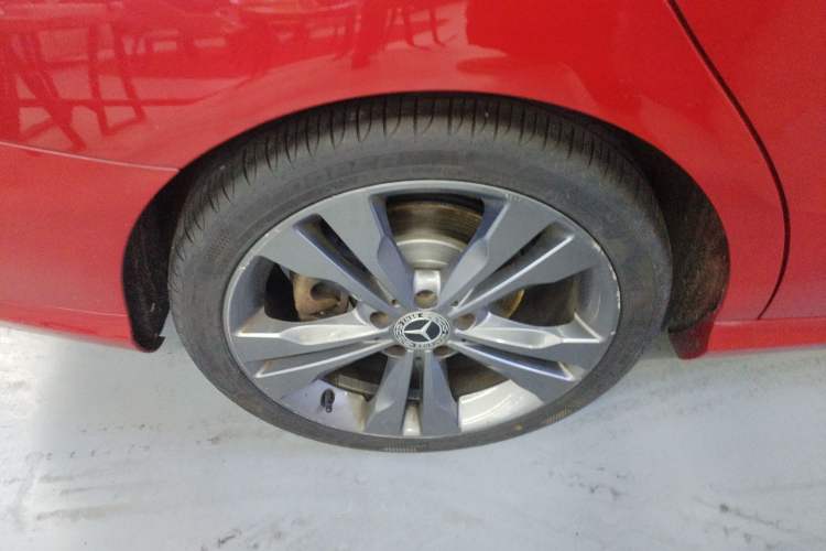 Used Mercedes-Benz CLA 2019 CLA 200 Sport Edition Right Rear Wheel Hub