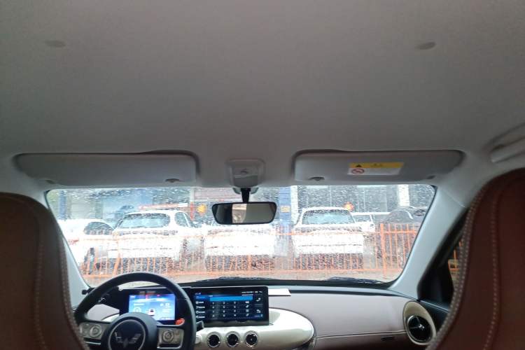 Used Wuling Bingo 2024 333 km Enjoyment Version Headliner