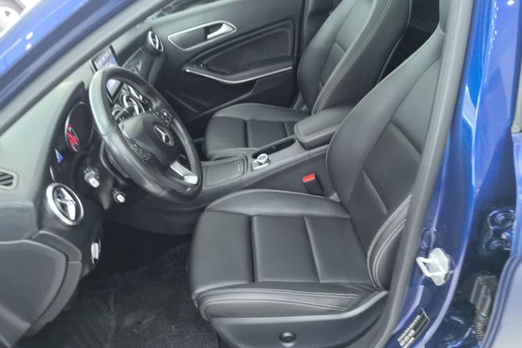 Used Mercedes-Benz GLA 2016 GLA 200 Fashion Model
