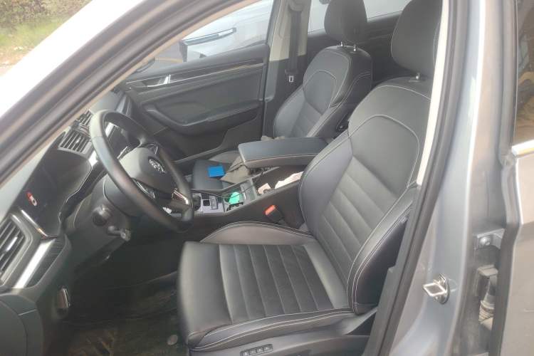 Used Skoda Superb 2024 TSI330 DSG Luxury Edition Left Front Seat