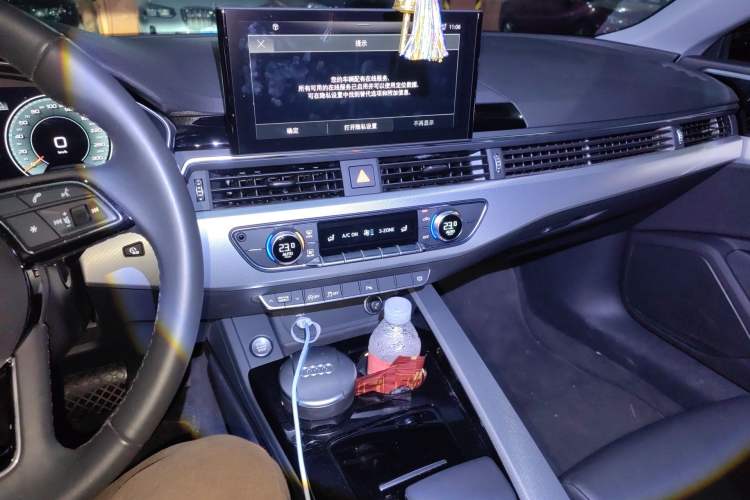 Used Audi A5 2023 Coupe 40 TFSI Fashionable and Dynamic Model Audio And AC Panel