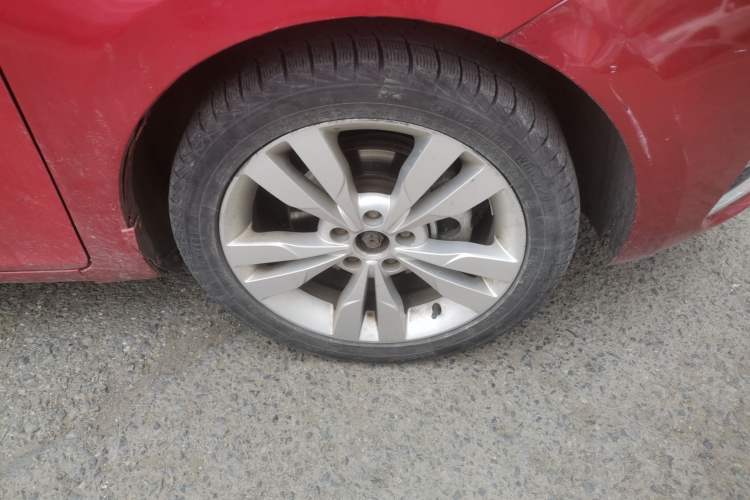 Used Chery Arrizo 5 2017 1.5L Manual Lingchao Edition Right Front Wheel Hub