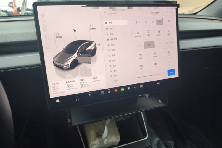 Used Tesla Model Y 2025 Rear-Wheel-Drive Version Audio And AC Panel