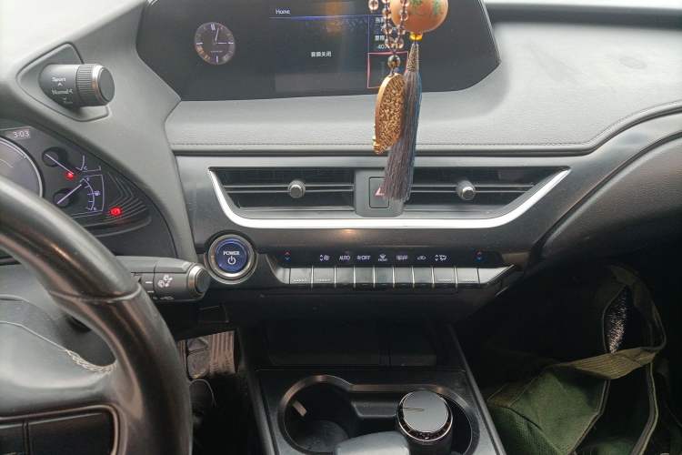 Used Lexus UX 2019 260h Explore-Edition China V Standard Audio And AC Panel