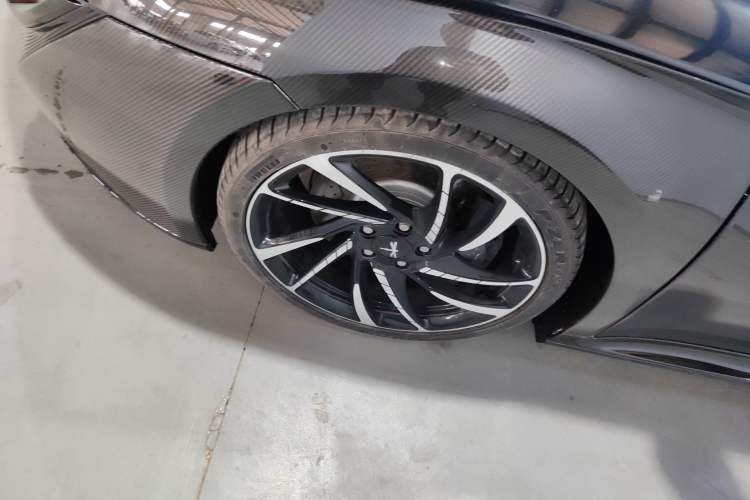 Used Qiantu K50 2018 Standard Model Left Front Wheel Hub