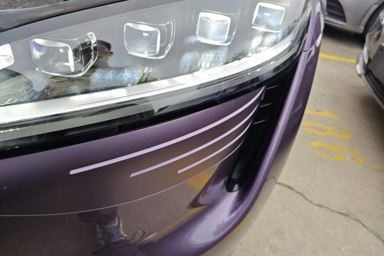 Used Hima Luxeed R7 2024 All-Electric 667 km Max
