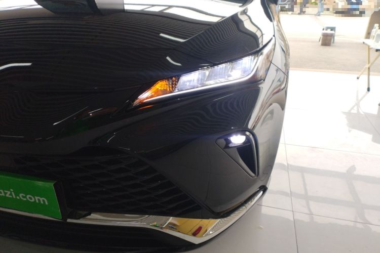 Used Toyota Venza 2023 2.0L CVT Two-Wheel Drive Luxury Edition