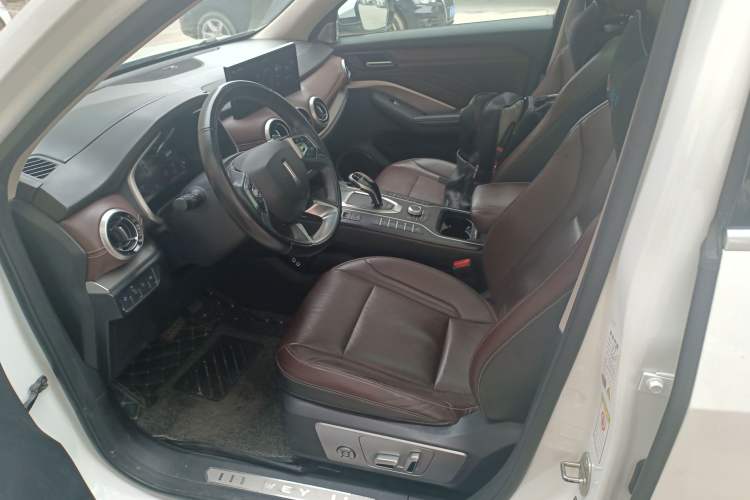 Used Wey VV6 2020 2.0T Two-Wheel Drive Smart Protection+
