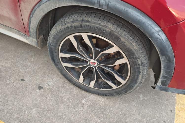 Used Roewe RX5 2016 20T Two-Wheel Drive Automatic Internet Smart Edition