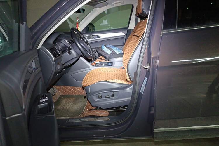 Used Volkswagen Teramont 2017 380TSI Four-Wheel Drive Luxury Edition Left Front Seat