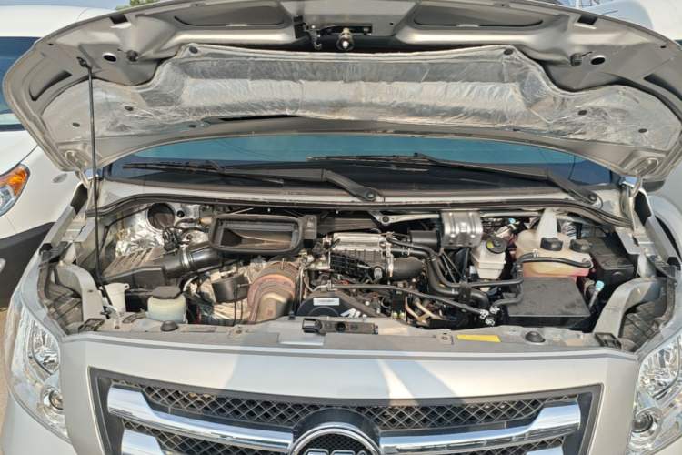 Used Foton Toano 2023 2.0T Automatic Jixiang Long-Wheelbase Mid-Height Rear Single Tire 7/9-Seater