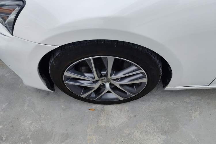 Used Lexus IS 2017 300 FENGSHANG Edition
