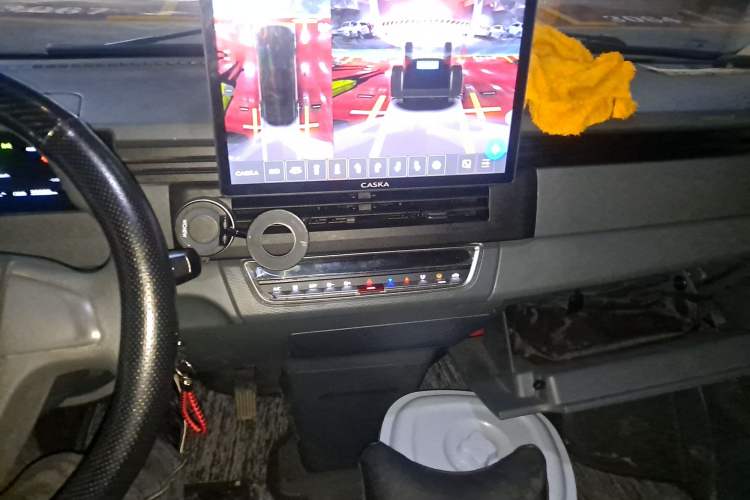 Used Farizon Xingxiang V 2024 Star Enjoy V6E Feature Edition Zhixin 46.08 kWh
