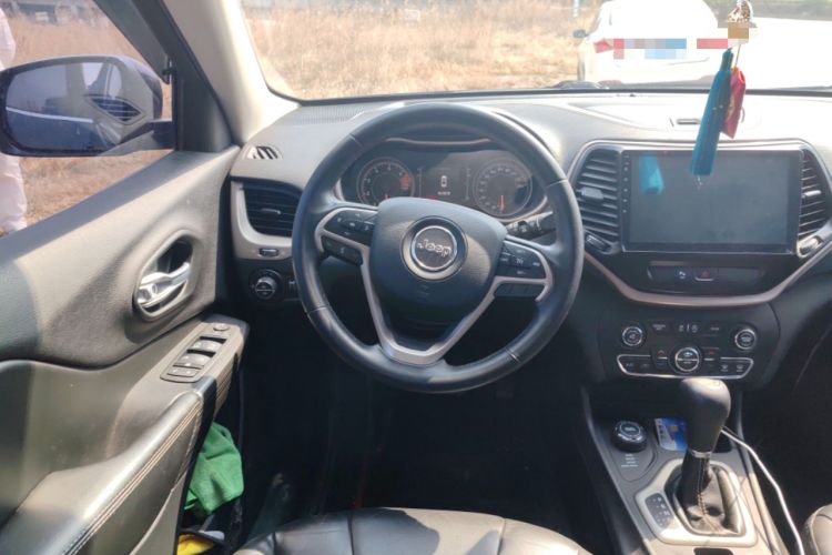 Used Jeep Cherokee 2016 2.4L Professional Edition