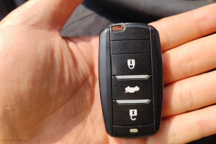 Used CHANGAN OSHAN CX70 2018 CX70T 1.5T Automatic Comfort Edition