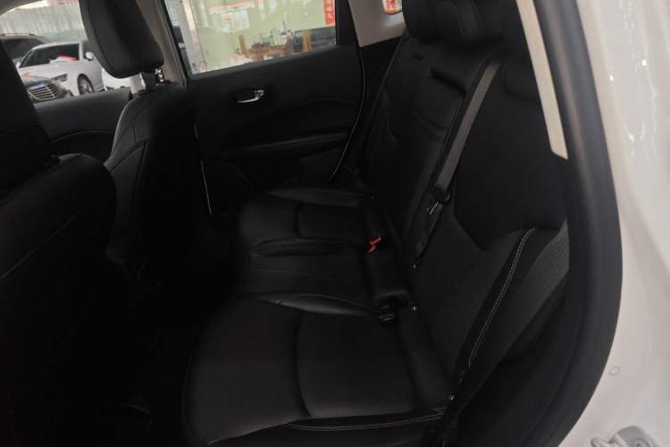 Used Jeep Compass 2017 200T Automatic Family Edition