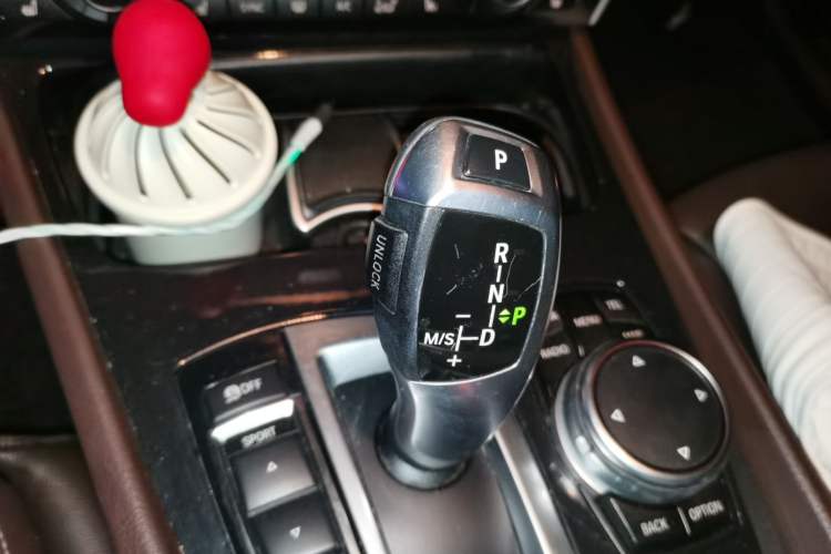 Used BMW 5 Series GT 2014 528i Luxury Edition