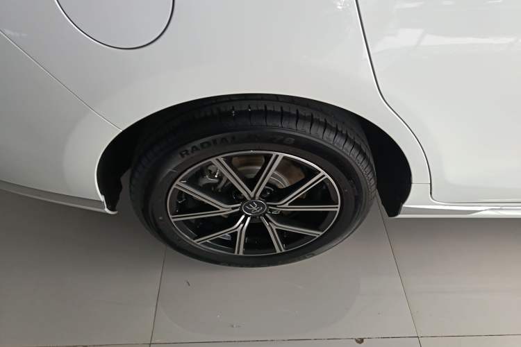 Used BYD Song MAX New Energy 2022 DM-i 105KM Executive Edition