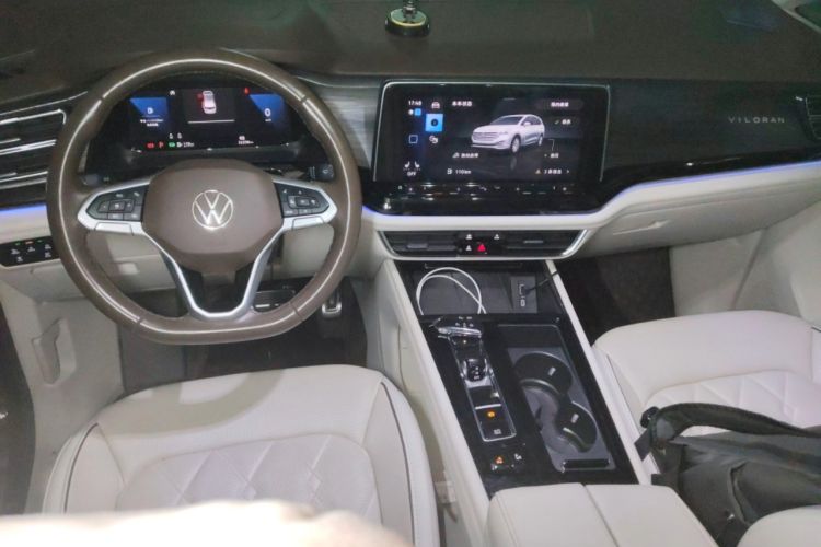 Used Volkswagen Viloran 2022 380TSI Prestige Edition
