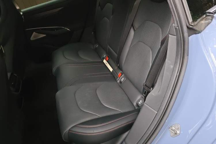 Used Xiaomi Auto SU7 2024 Four-Wheel-Drive Max Founder's Edition