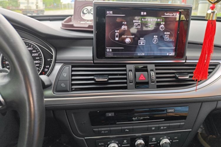 Used Audi A6L 2018 30th Anniversary Edition TFSI Trendy Model Audio And AC Panel