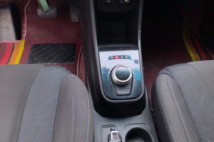 Used Baojun 310 2017 1.5L automatic comfort version
