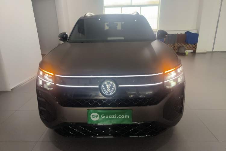 Used Volkswagen Teramont 2025 Tiguan Pro 450TSI Four-Wheel Drive Summit Edition
