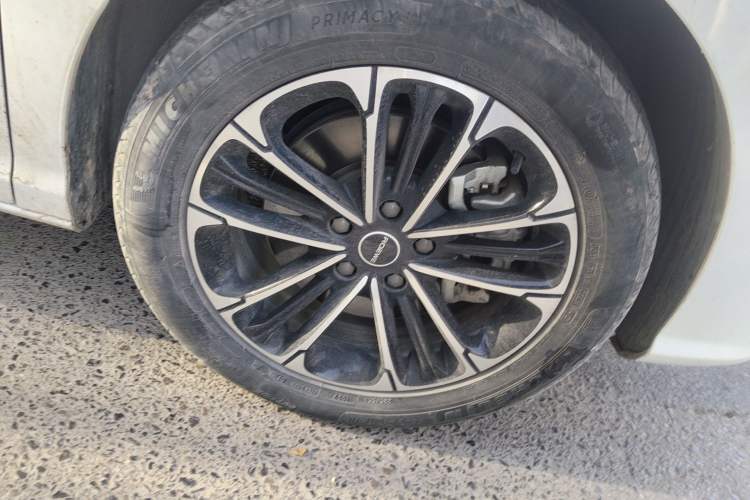 Used Roewe iMAX8 2022 400TGI Celebration Edition

