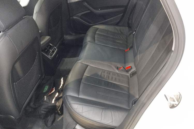 Used Audi A4L 2018 30th Anniversary Edition 40 TFSI Fashion Model