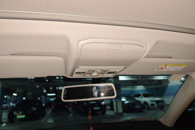 Used Volkswagen C-TREK 2018 1.5L Automatic Luxury Edition