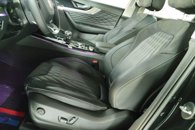 Used Hongqi HS5 2022 Revised Version 2.0T Smart Connect Flagship Edition
