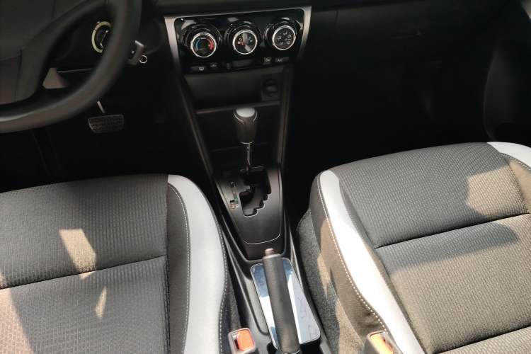 Used Toyota YARiS L Zhi Xuan 2020 X-Trail X 1.5L CVT Leading Edition
