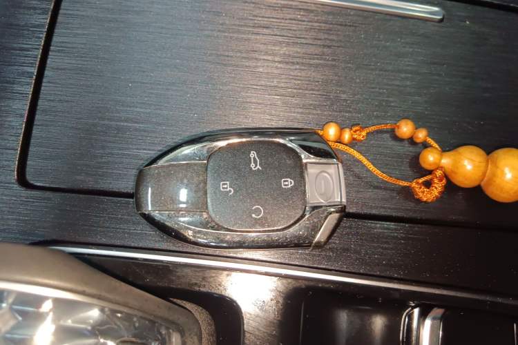 Used GAC Trumpchi GS8 2022 Flagship Series 2.0 TGDI Two-Wheel-Drive Prestige Edition (7 Seats)
