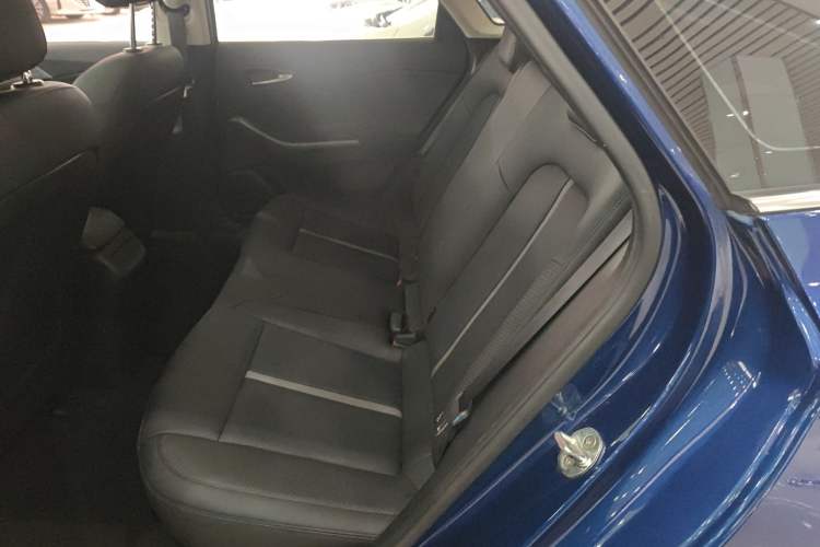 Used Hyundai Lafesta 2019 280TGDi Sport Edition China VI Left Rear Seat