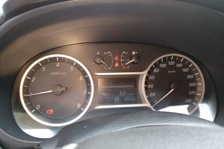 Used Nissan Lannia 2021 1.6L CVT Cool Edition Instrument Cluster