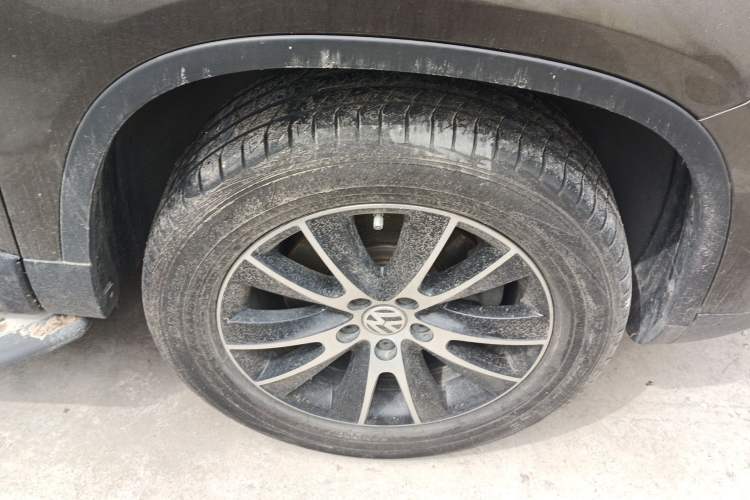 Used Volkswagen Tiguan 2015 1.8TSI Automatic Two-Wheel Drive Luxury Model
