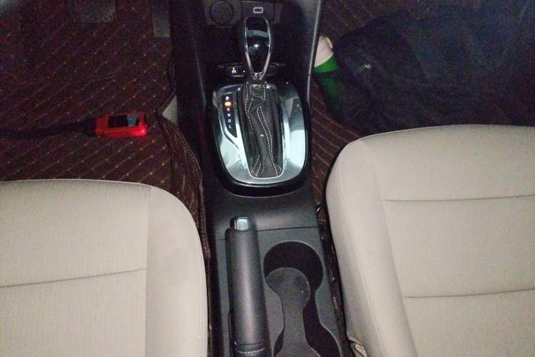 Used Buick Excelle 2018 15N CVT Elite Edition Gear Lever