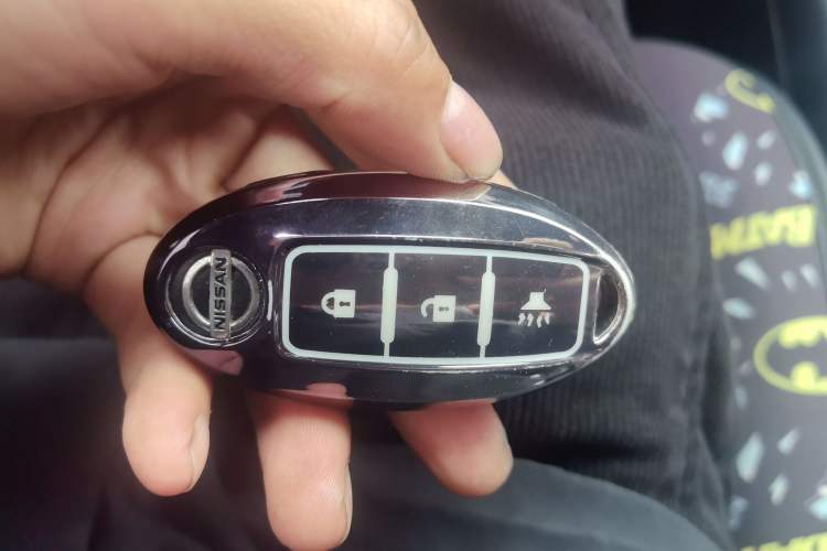 Used Nissan Tiida 2011 1.6T Manual Xuan Dong Edition