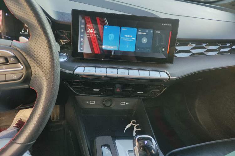 Used MG 5 2021 Revised 300TGI DCT Qingshè Luxurious Enjoyment Edition
