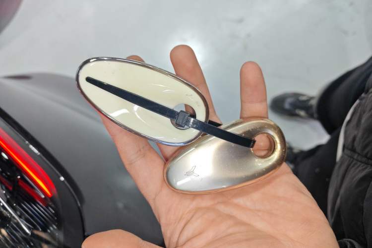 Used VOYAH FREE 2025 318 259 km All-Wheel-Drive Exploration Edition
