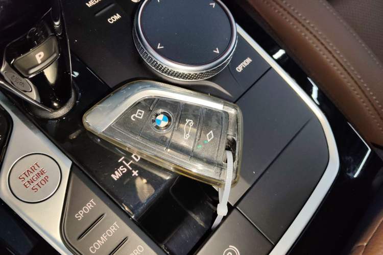 Used BMW X3 2022 xDrive30i Luxury Model M Night Sky Package Vehicle Key