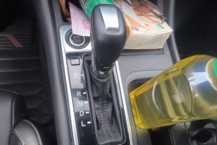Used Nissan Sylphy 2022 1.6L XL CVT Enjoyment Edition Gear Lever