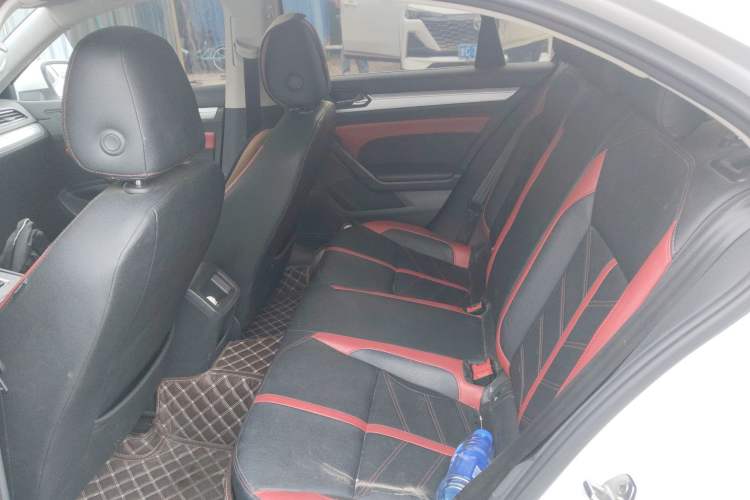 Used Volkswagen Lamando 2021 230TSI DSG Fashion Edition
