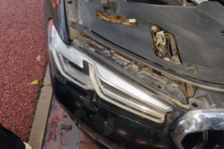 Used BMW 5 Series 2023 530Li Leading Edition Luxury Package Right Front Headlight