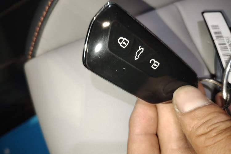 Used Volkswagen ID.7 VIZZION 2024 AIR model