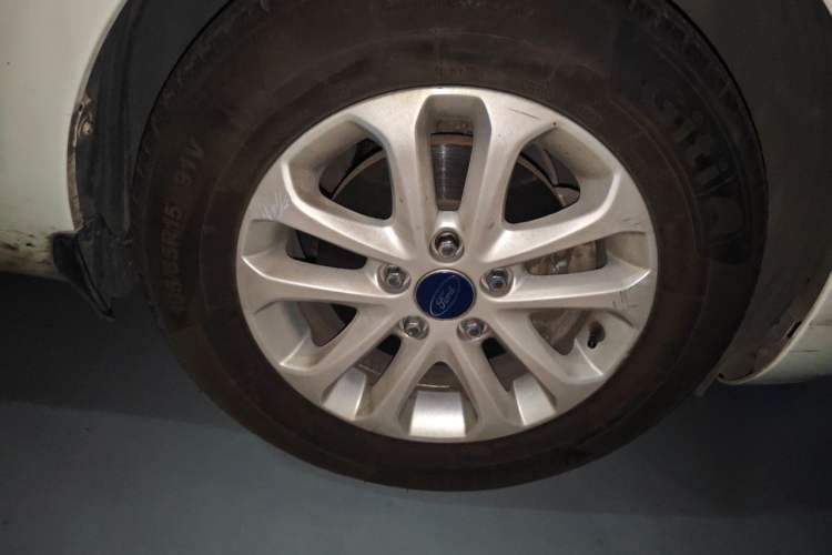 Used Ford Focus 2013 Hatchback Classic 1.8L Automatic Millionth Anniversary Edition
