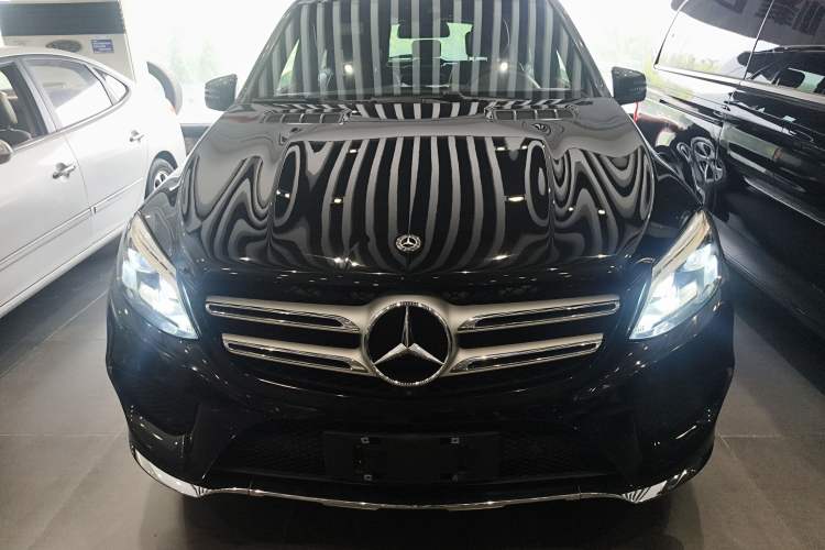 Used Mercedes-Benz GLE 2018 GLE 320 4MATIC Luxury Collection Edition Front