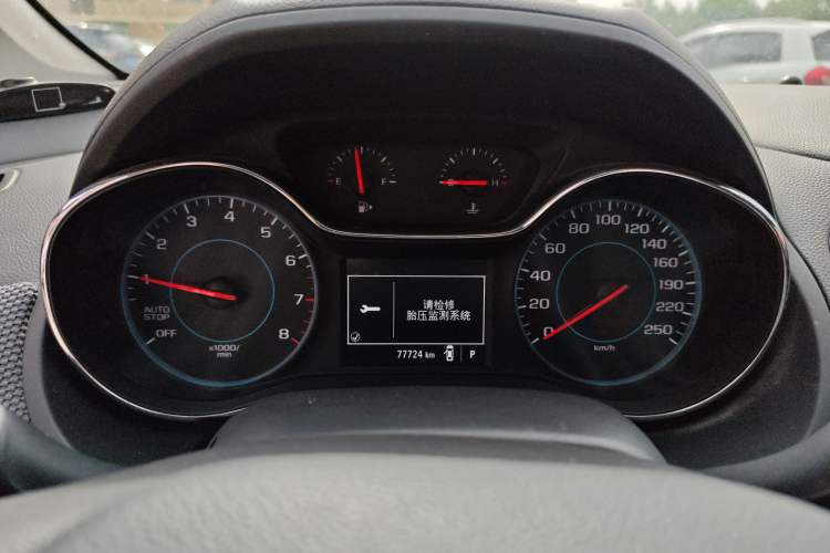 Used Chevrolet Cruze 2017 1.5L Automatic Pioneer Sunroof Edition
