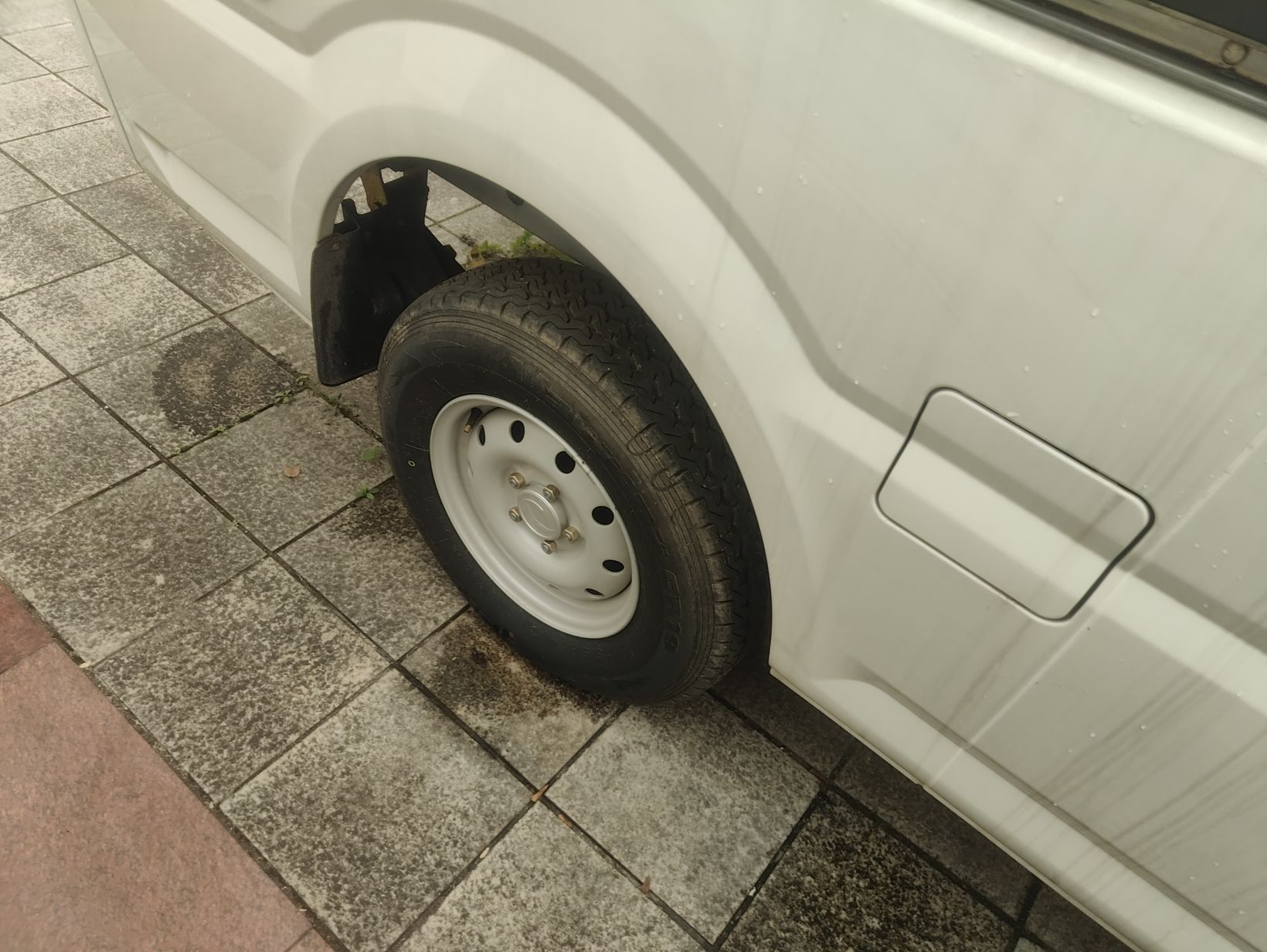 Dongfeng Yufeng EM27 2024 EM27L Eves Power 41.86 kWh — снимка 11